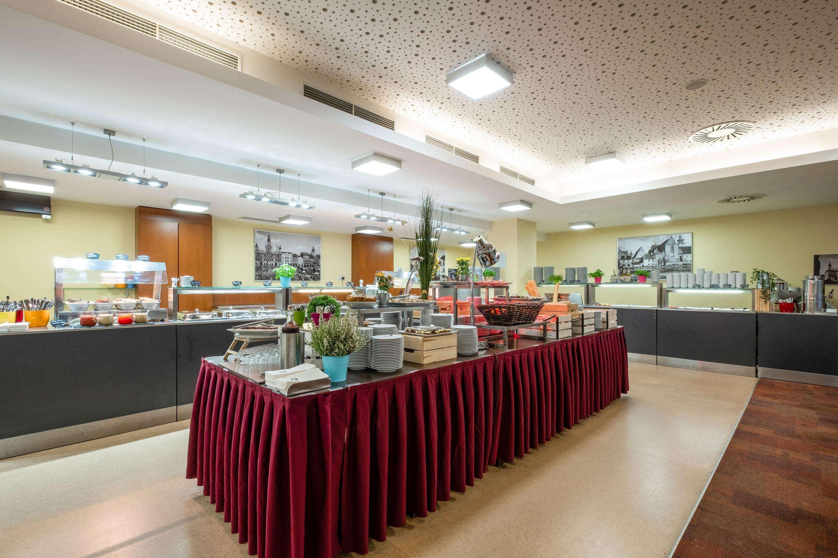 Clarion Congress Hotel Ceske Budejovice Dış mekan fotoğraf