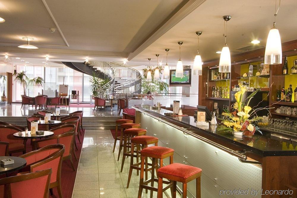 Clarion Congress Hotel Ceske Budejovice Restoran fotoğraf