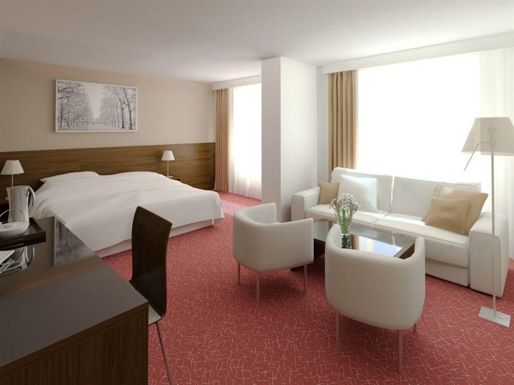 Clarion Congress Hotel Ceske Budejovice Oda fotoğraf