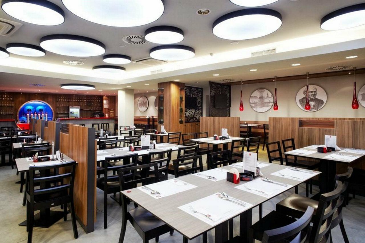 Clarion Congress Hotel Ceske Budejovice Dış mekan fotoğraf